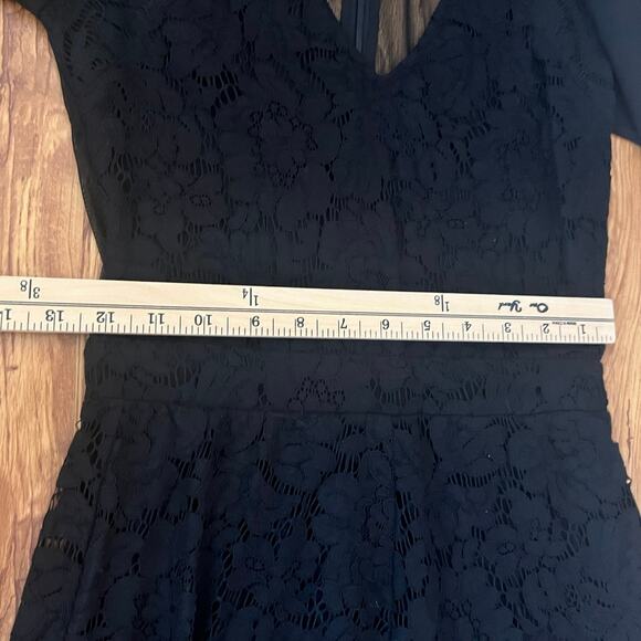 Karina Grimaldi Olivia Black Lace Mini Dress Size XS - Picture 10 of 12